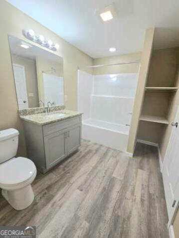 305 Kingtown Street Mccaysville GA 30555