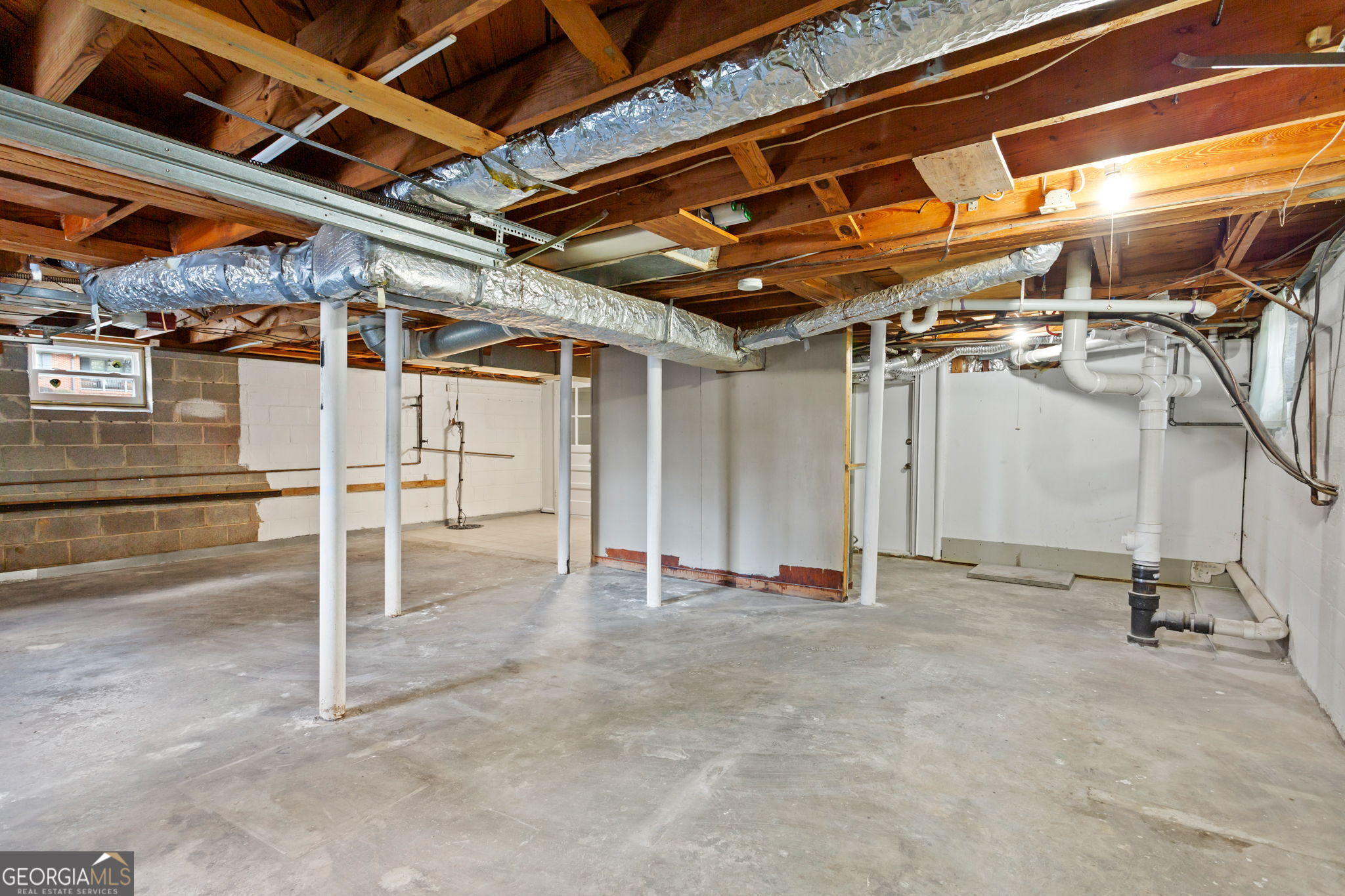 798 Bank Street SE Smyrna GA 30080