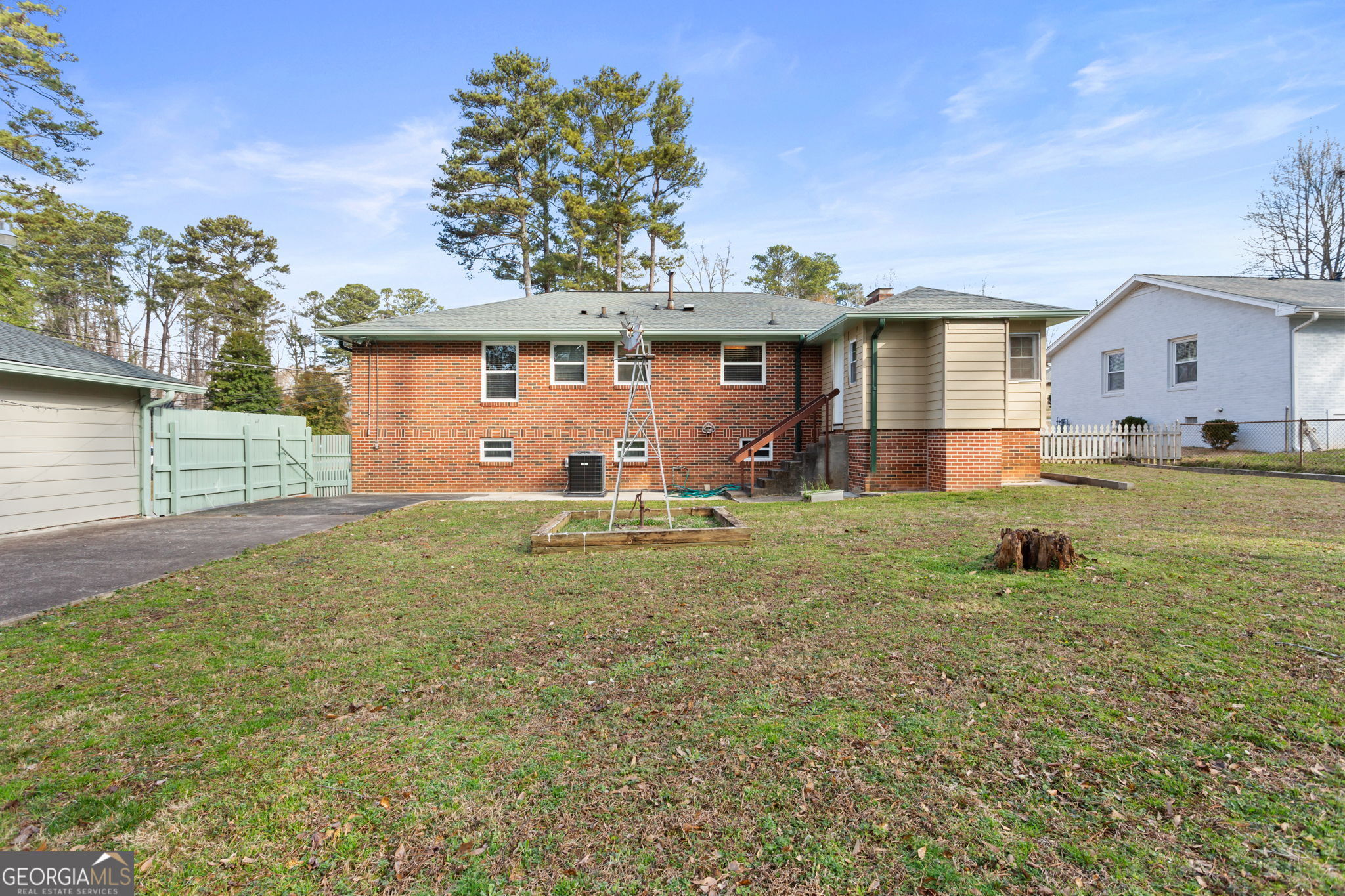 798 Bank Street SE Smyrna GA 30080