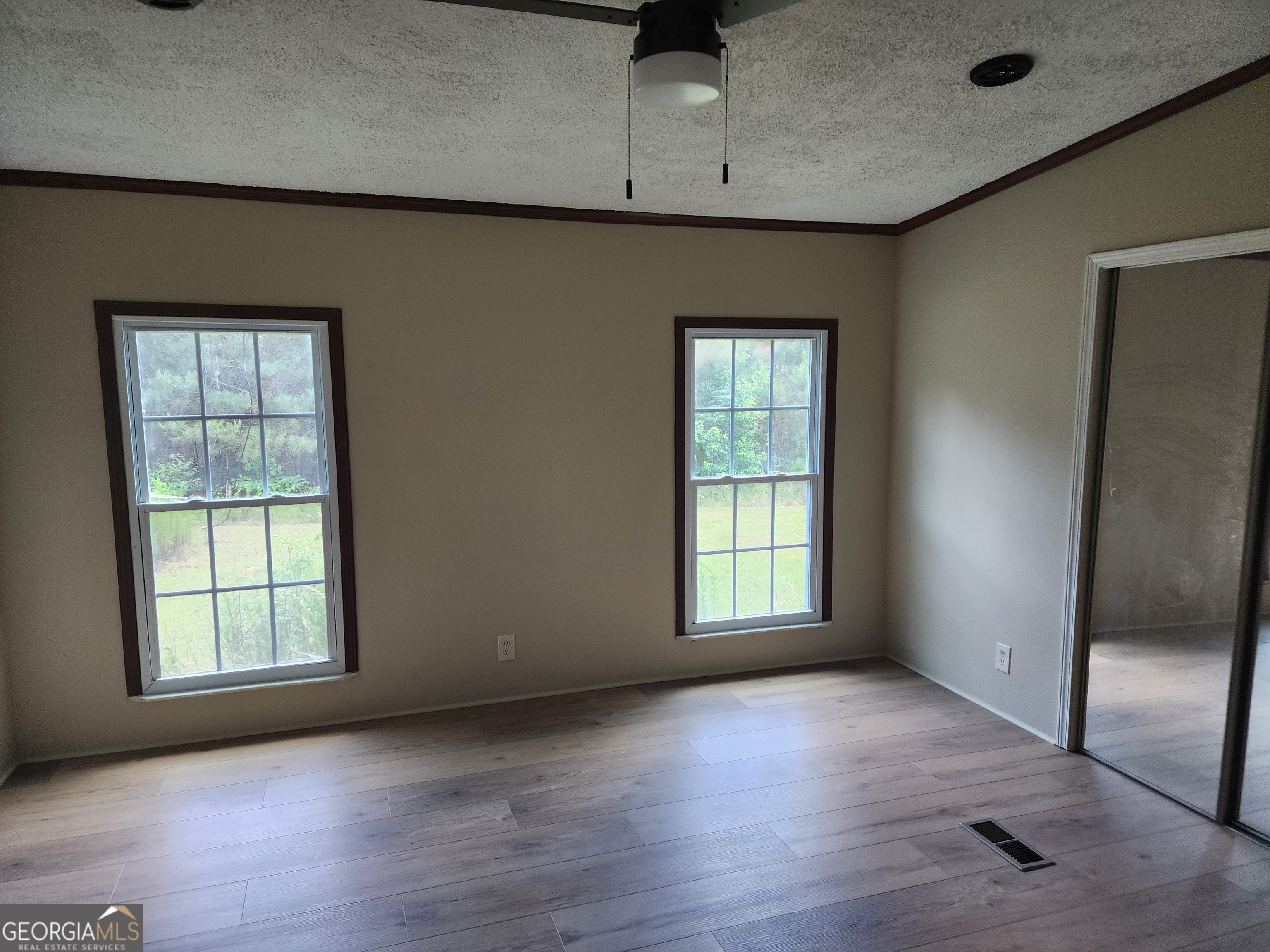 405 Redd Papa Pass Hartwell GA 30643