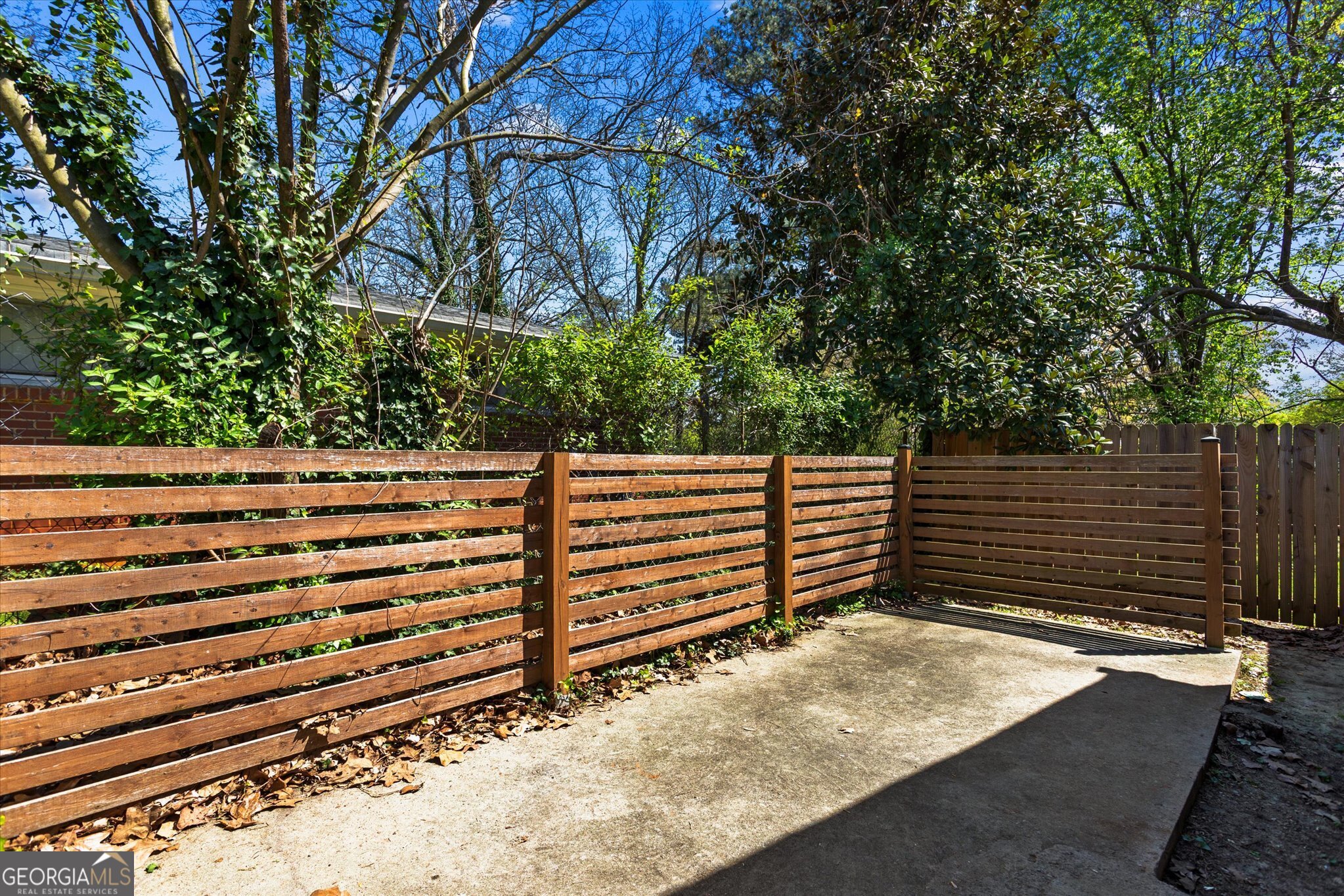 1111 Valley View Road SE Atlanta GA 30315