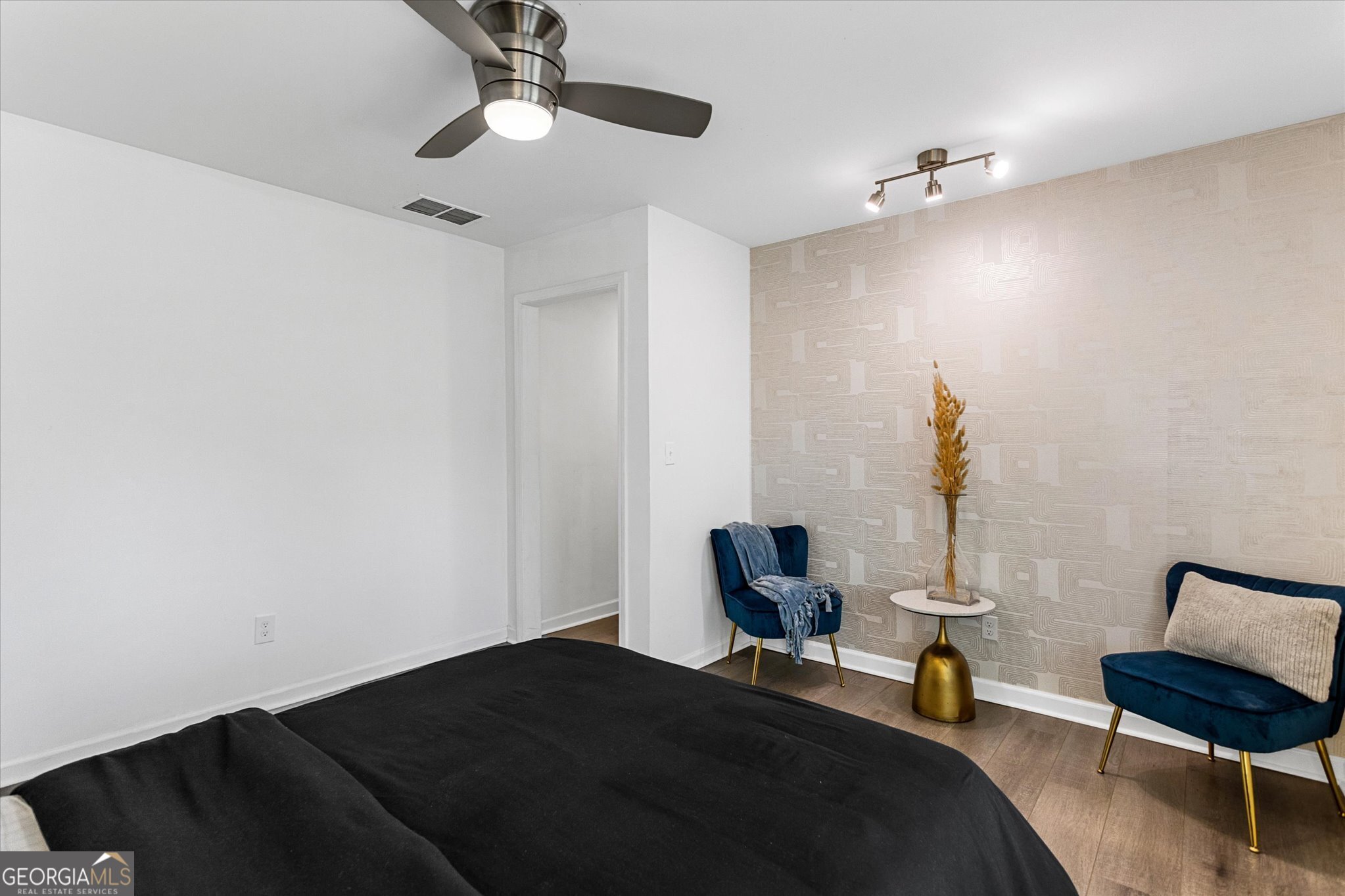 1111 Valley View Road SE Atlanta GA 30315