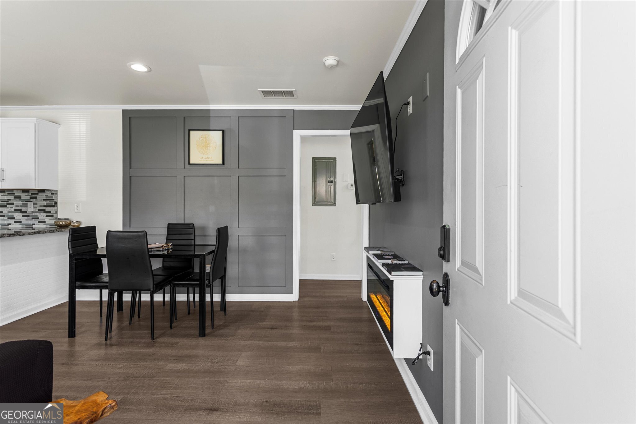 1111 Valley View Road SE Atlanta GA 30315