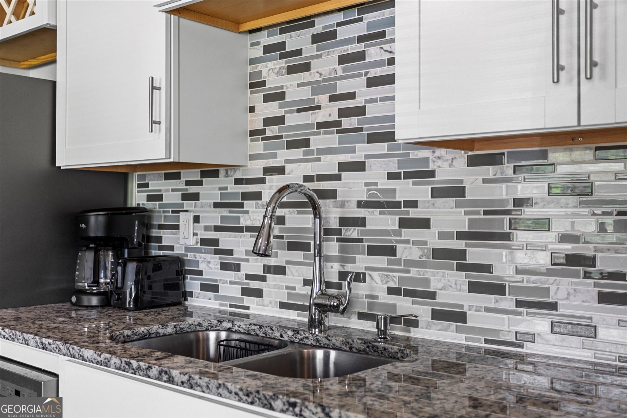 1111 Valley View Road SE Atlanta GA 30315
