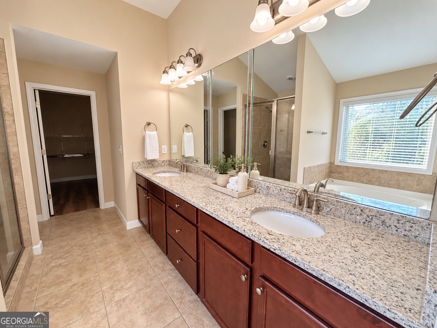820 Stonekirk Court Alpharetta GA 30004