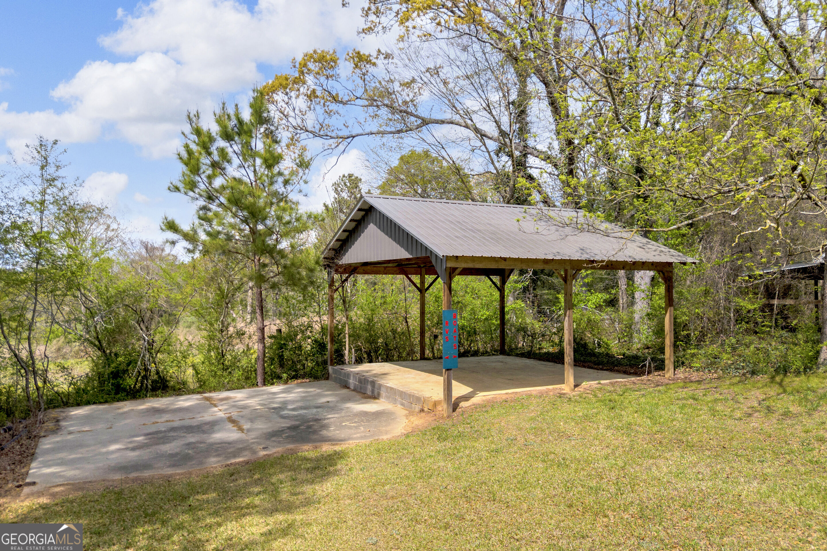 450 N Clarks Creek Road Martin GA 30557