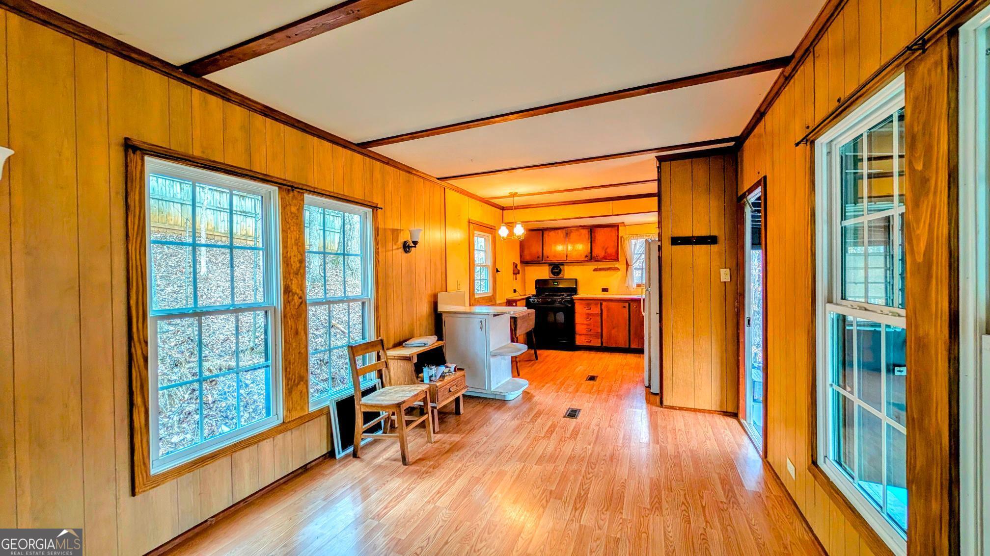 21 Lakepoint Drive Dawsonville GA 30534