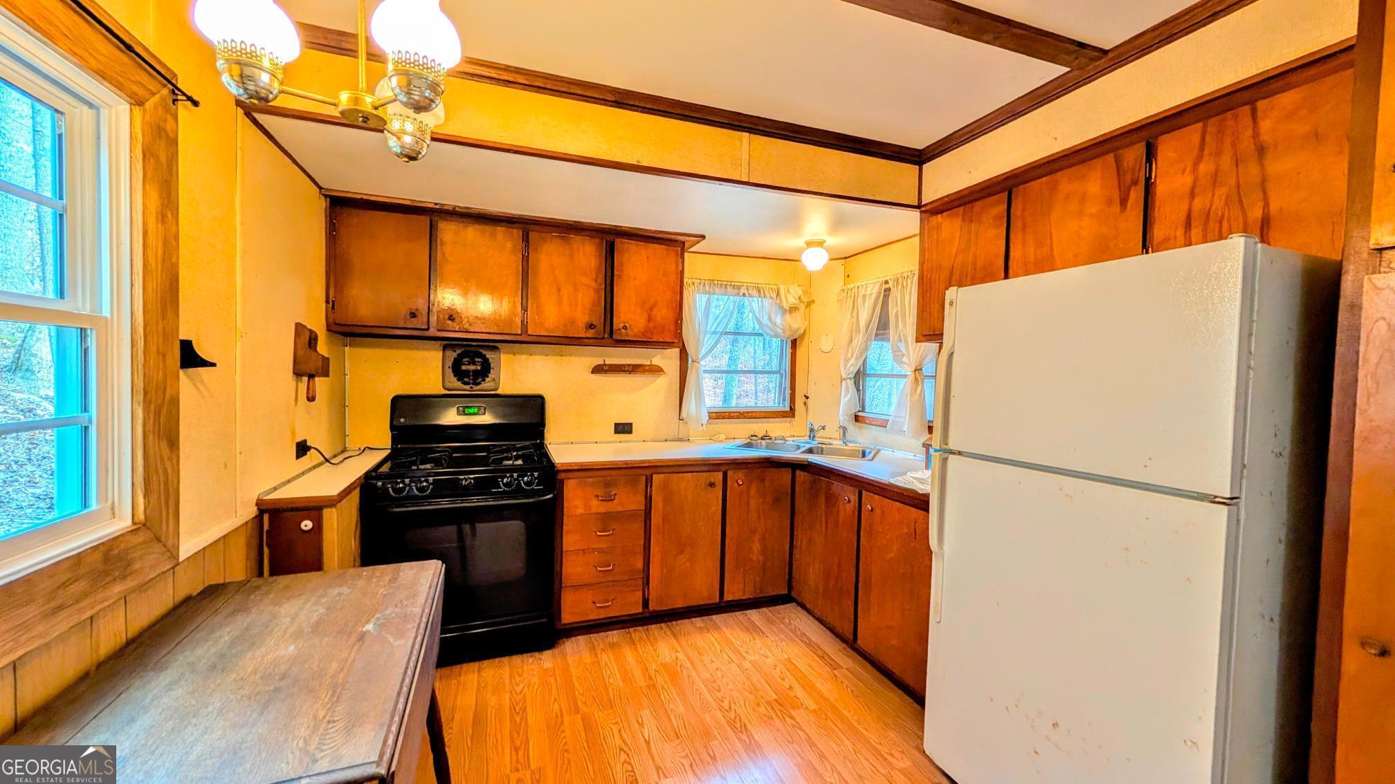 21 Lakepoint Drive Dawsonville GA 30534