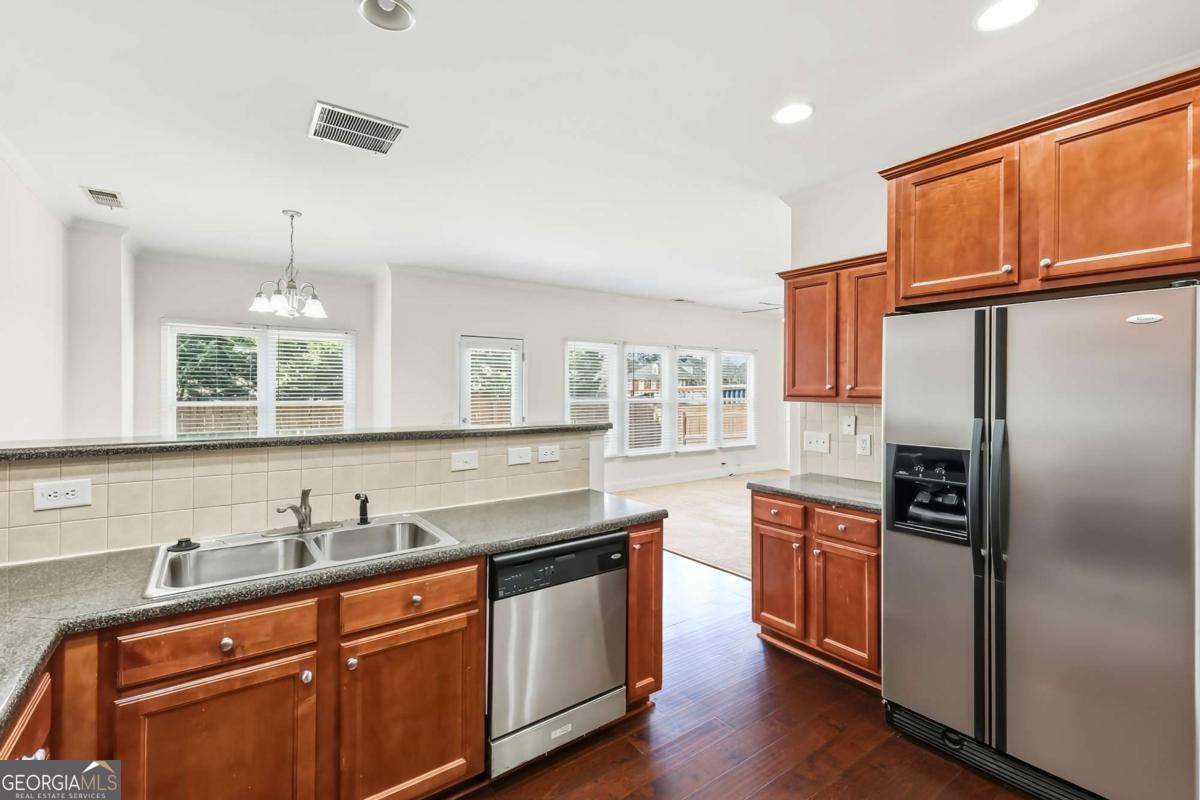 1923 Thomas Pointe Trace Lawrenceville GA 30043