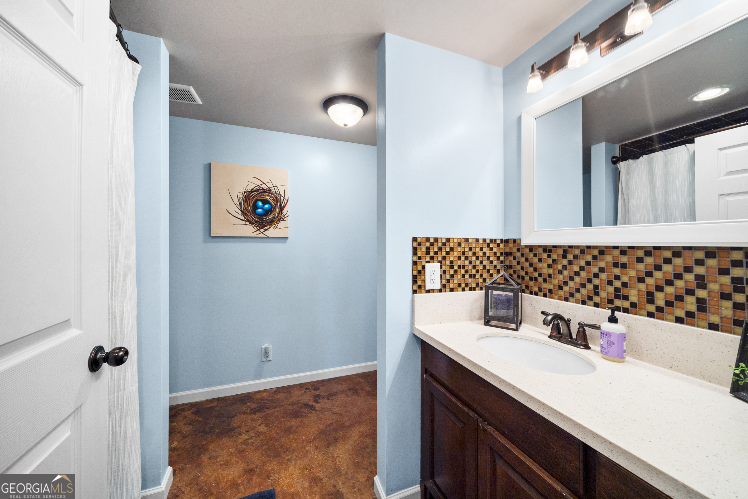 121 Grace Trace Lizella GA 31052