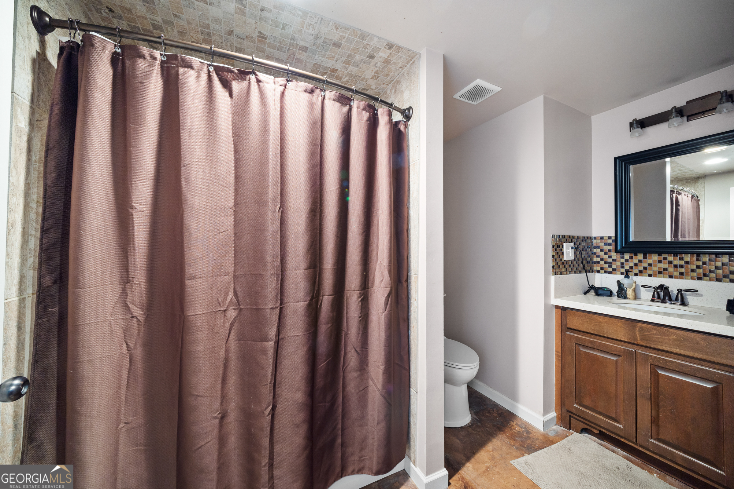 121 Grace Trace Lizella GA 31052