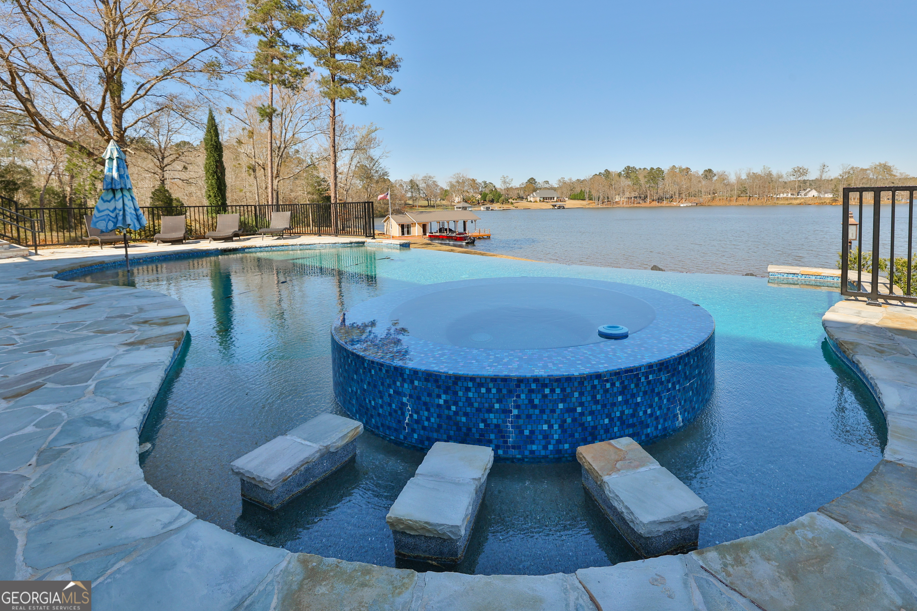 121 Grace Trace Lizella GA 31052