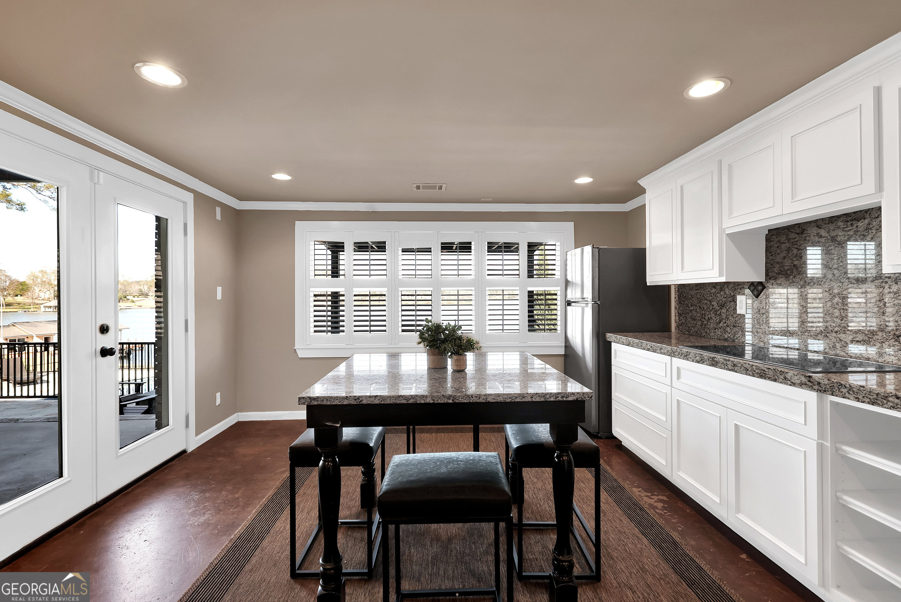 121 Grace Trace Lizella GA 31052