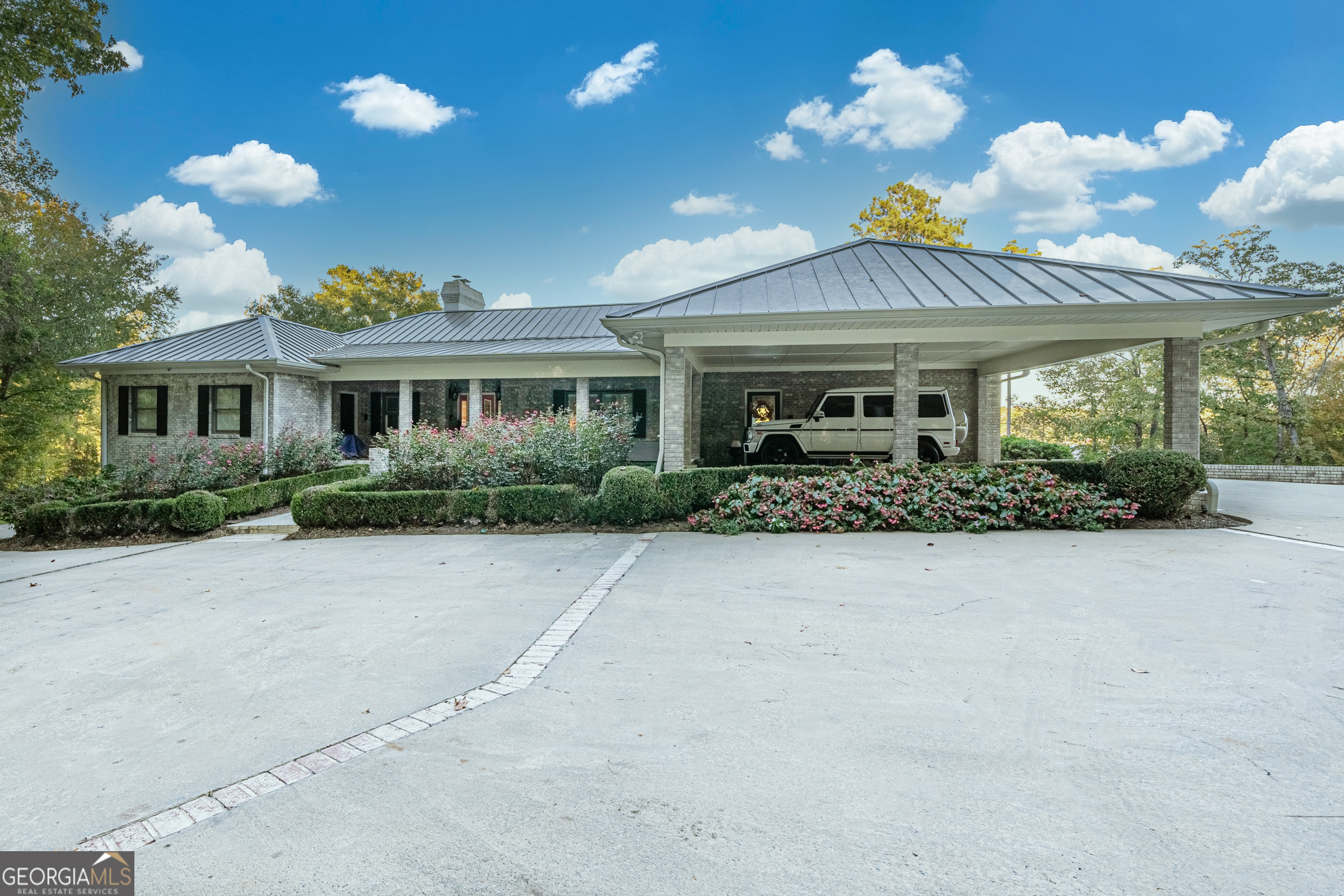 121 Grace Trace Lizella GA 31052