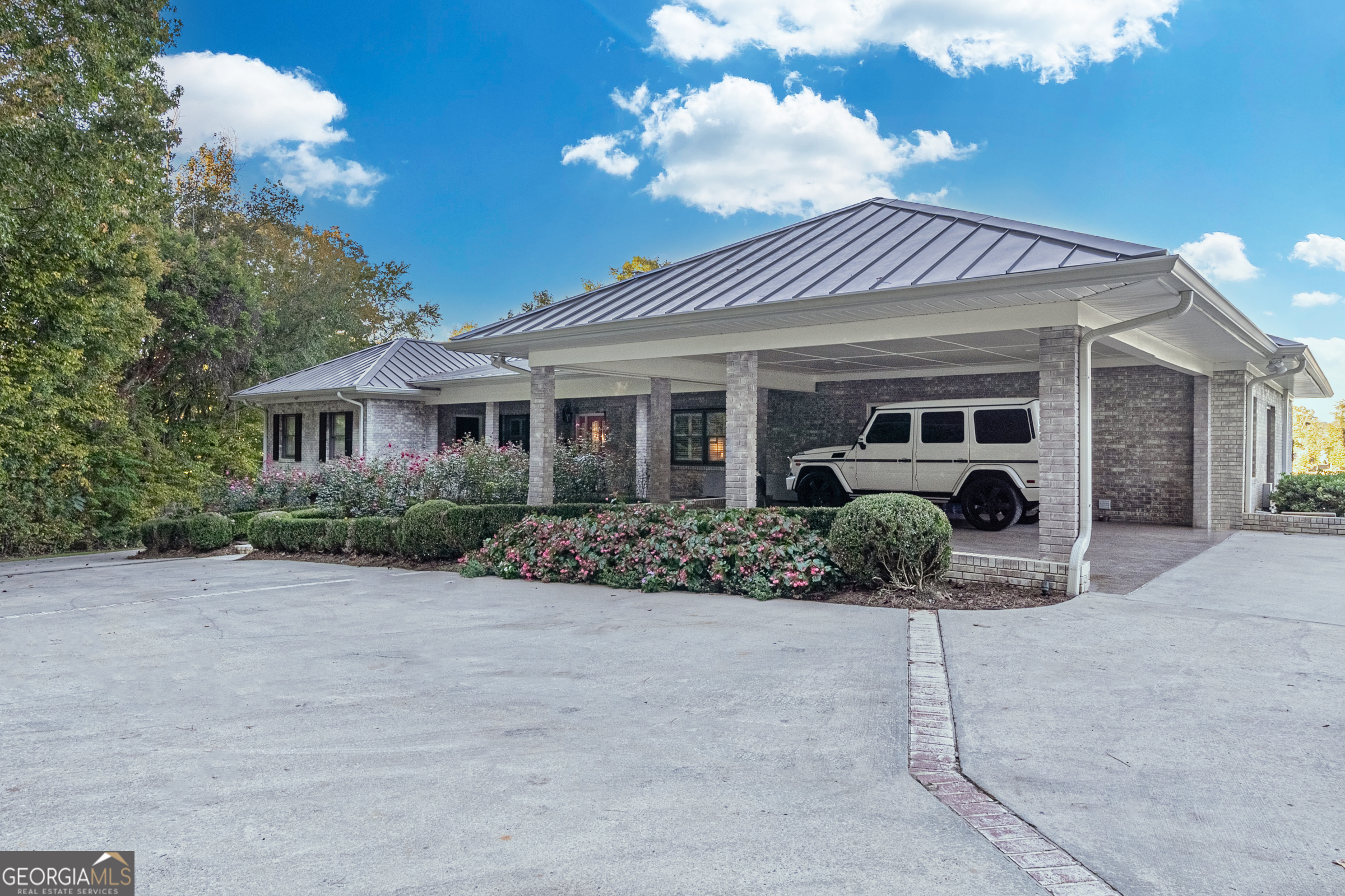 121 Grace Trace Lizella GA 31052
