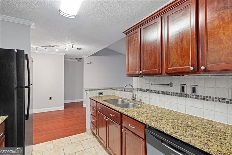 640 Granville Court Atlanta GA 30328