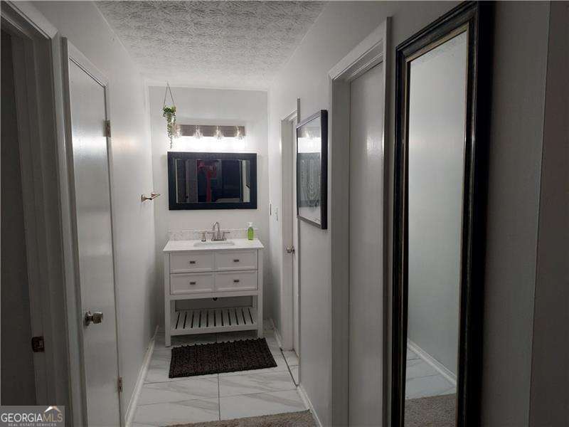 1003 Dunbar Drive Atlanta GA 30338