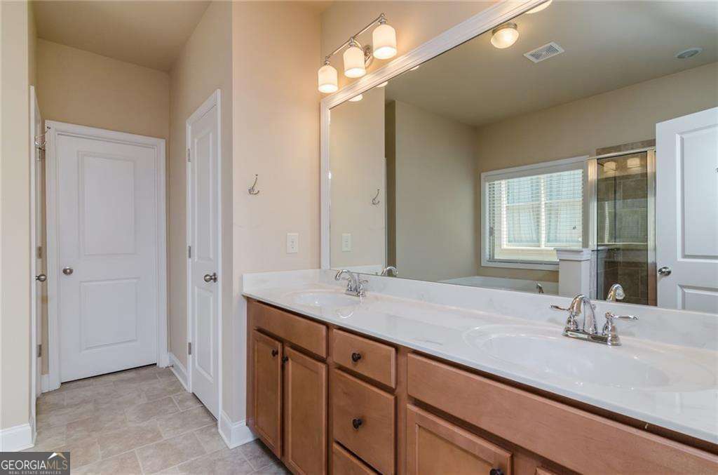 449 Privet Circle Suwanee GA 30024