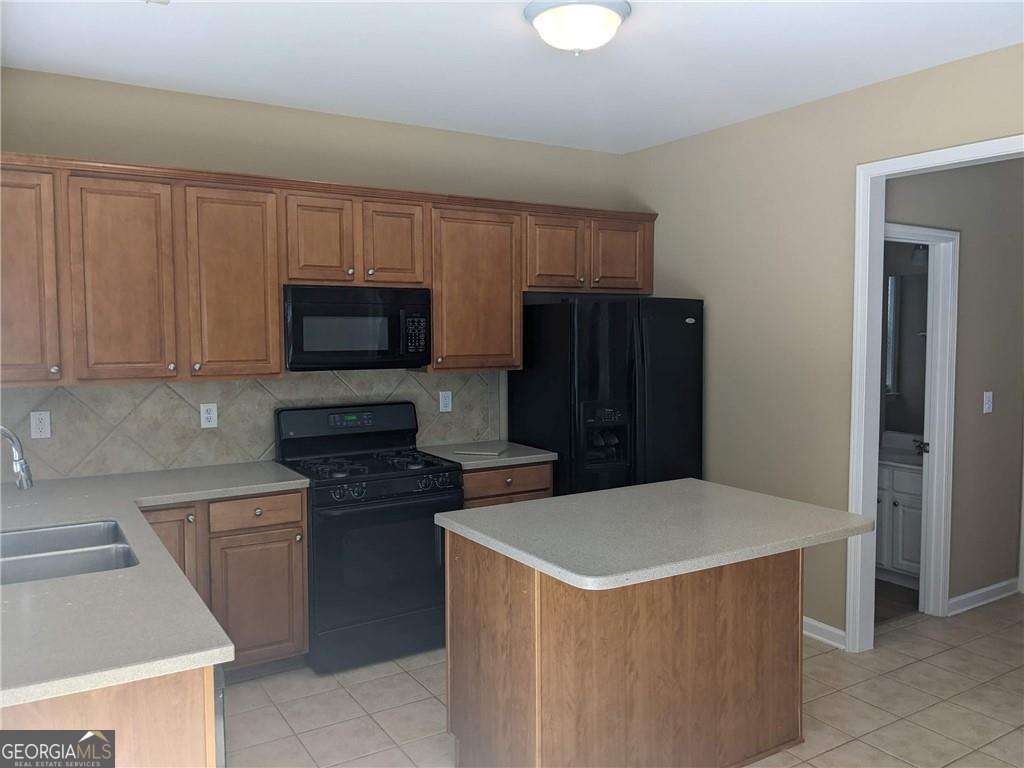 8730 Radford Lane Suwanee GA 30024