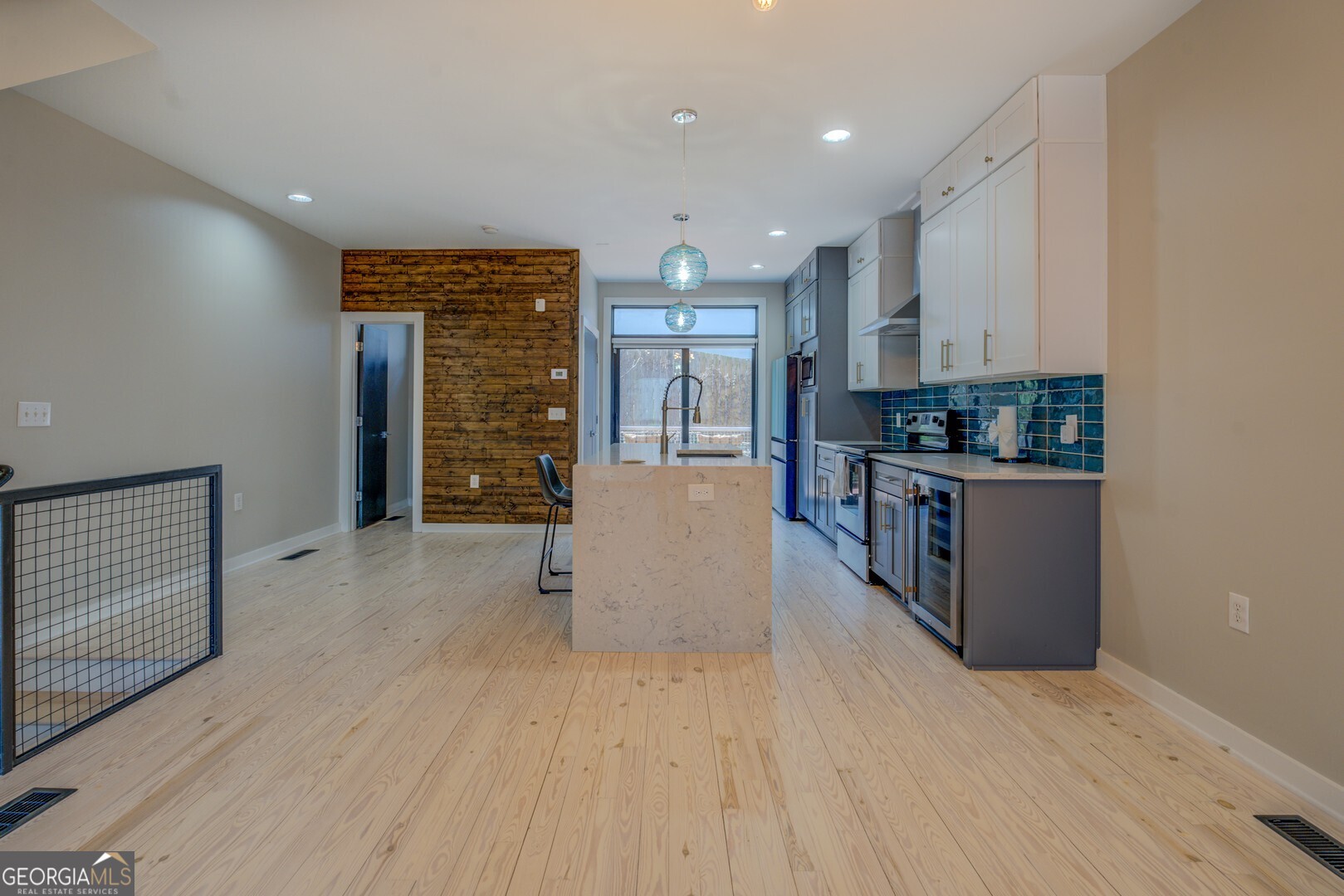 1250 Breuer Mews NW Atlanta GA 30318