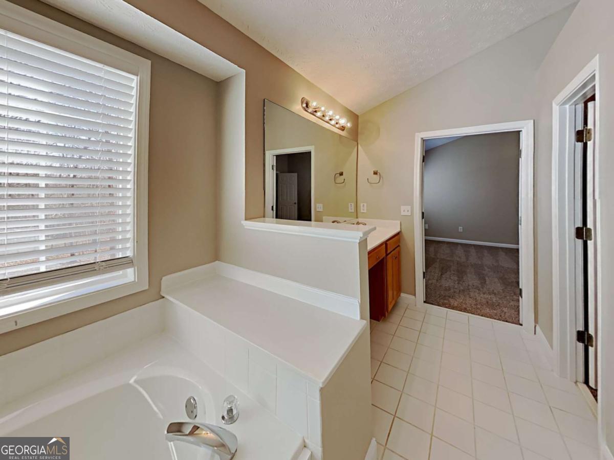 5650 Gayle Trail Gainesville GA 30506