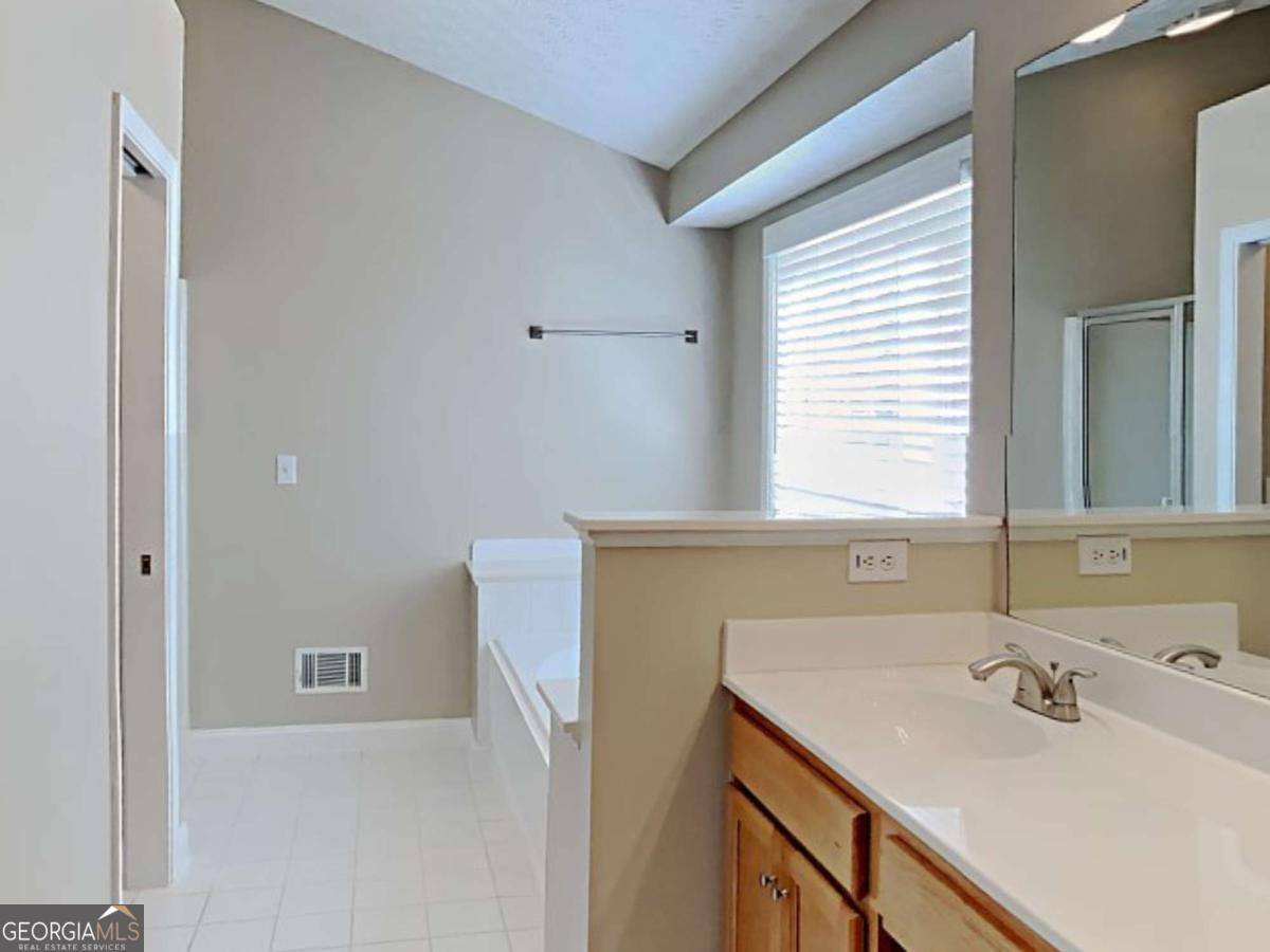 5650 Gayle Trail Gainesville GA 30506