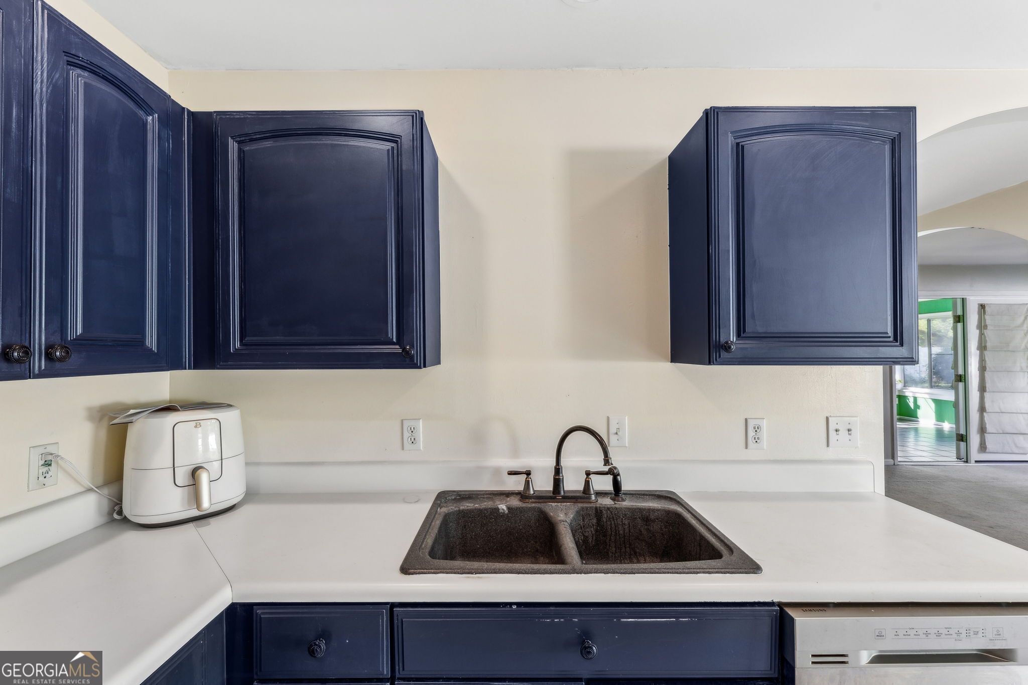 81 Retreat Place Woodbine GA 31569