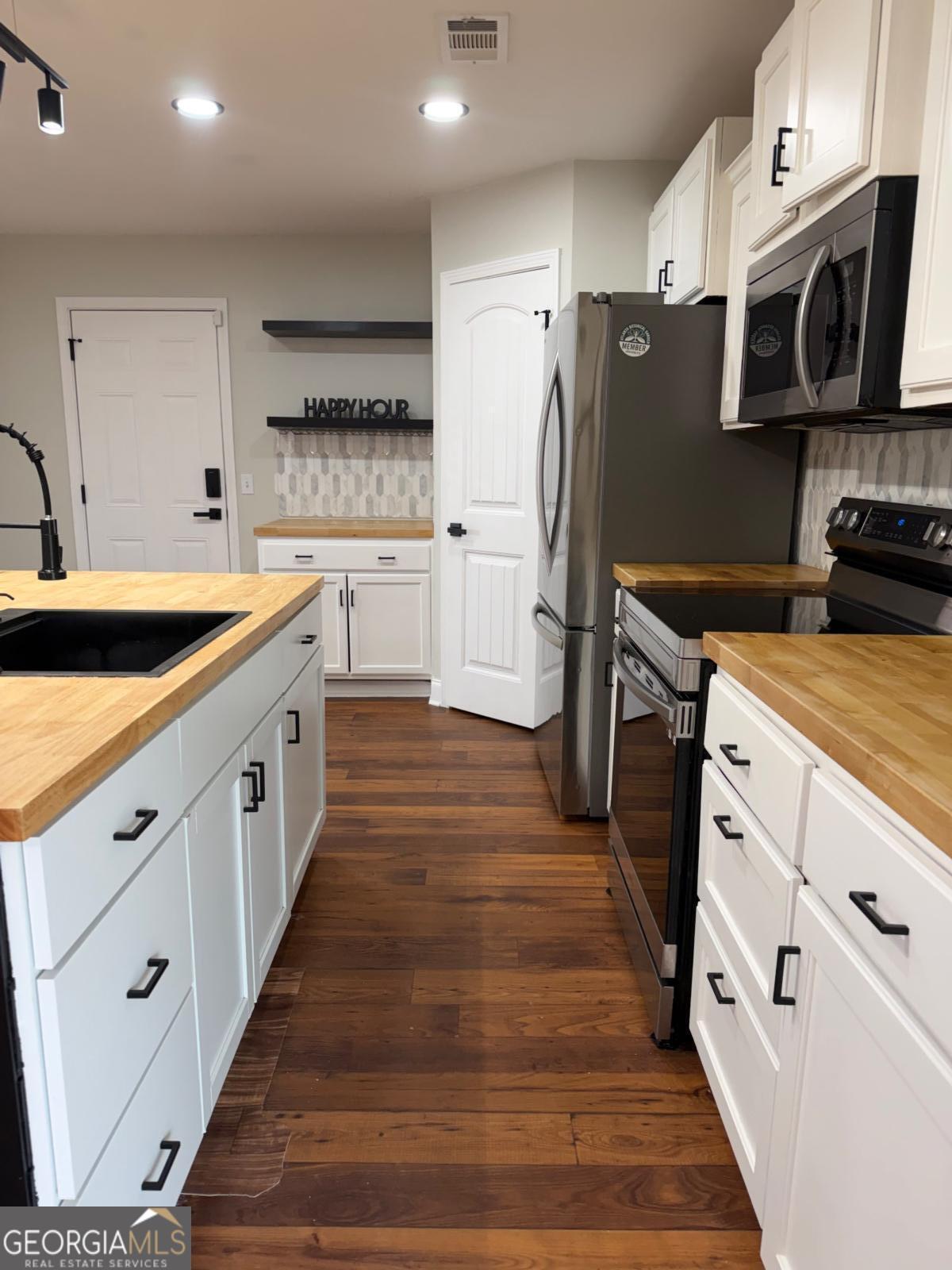 35 Ben Grady Drive Ellabell GA 31308