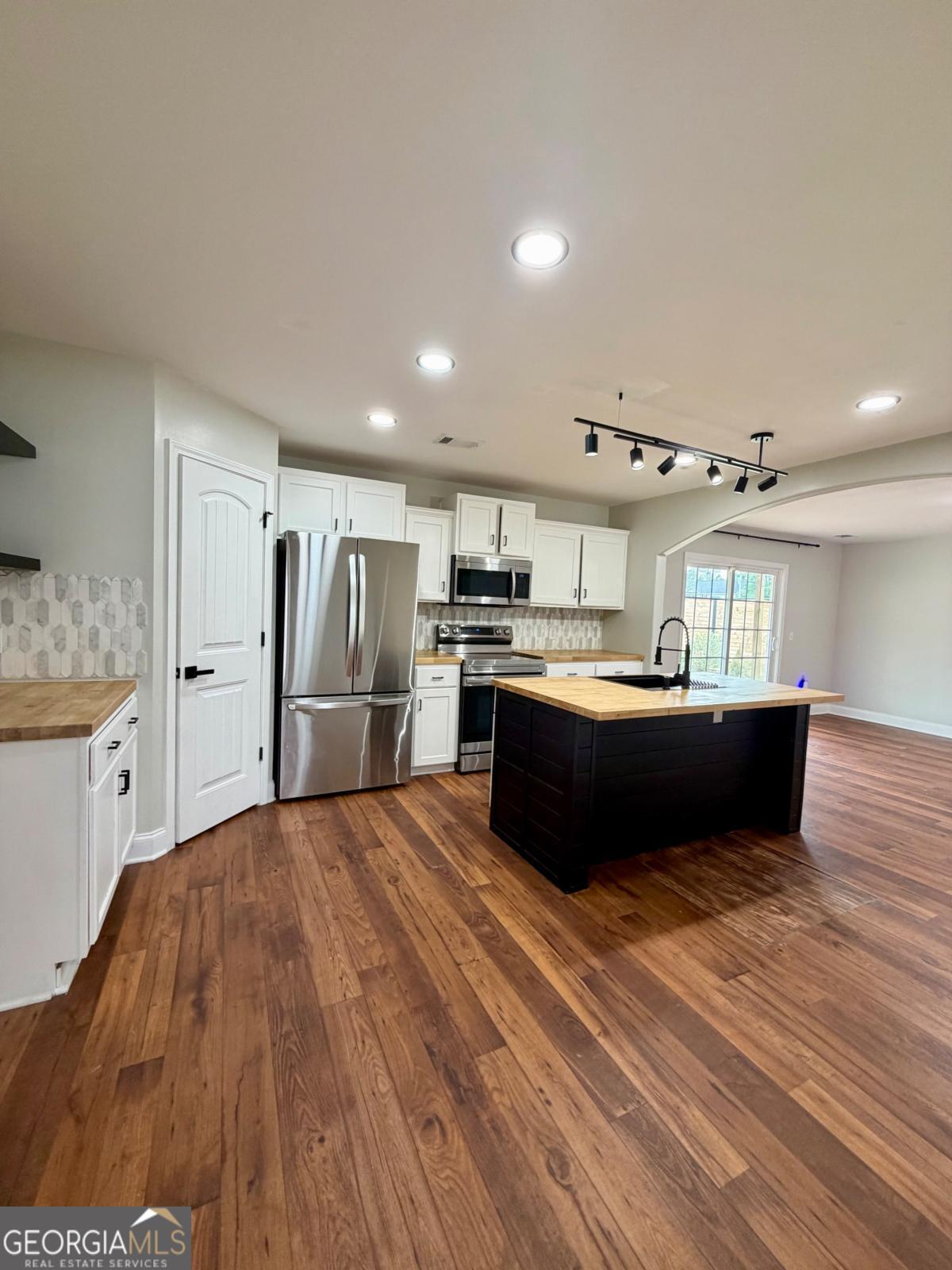 35 Ben Grady Drive Ellabell GA 31308