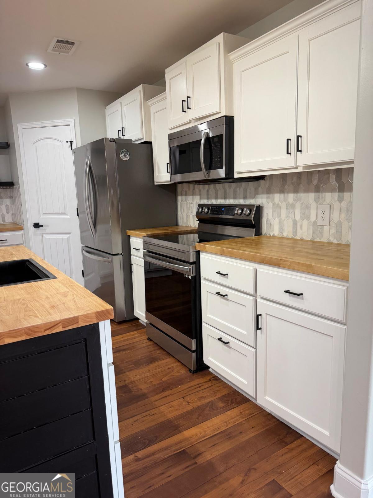 35 Ben Grady Drive Ellabell GA 31308