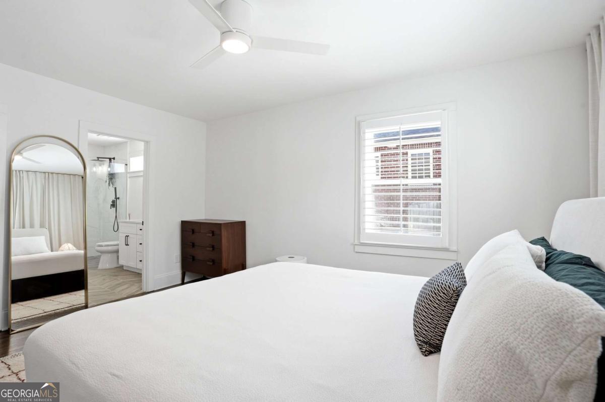 496 Shannon Drive SW Atlanta GA 30310