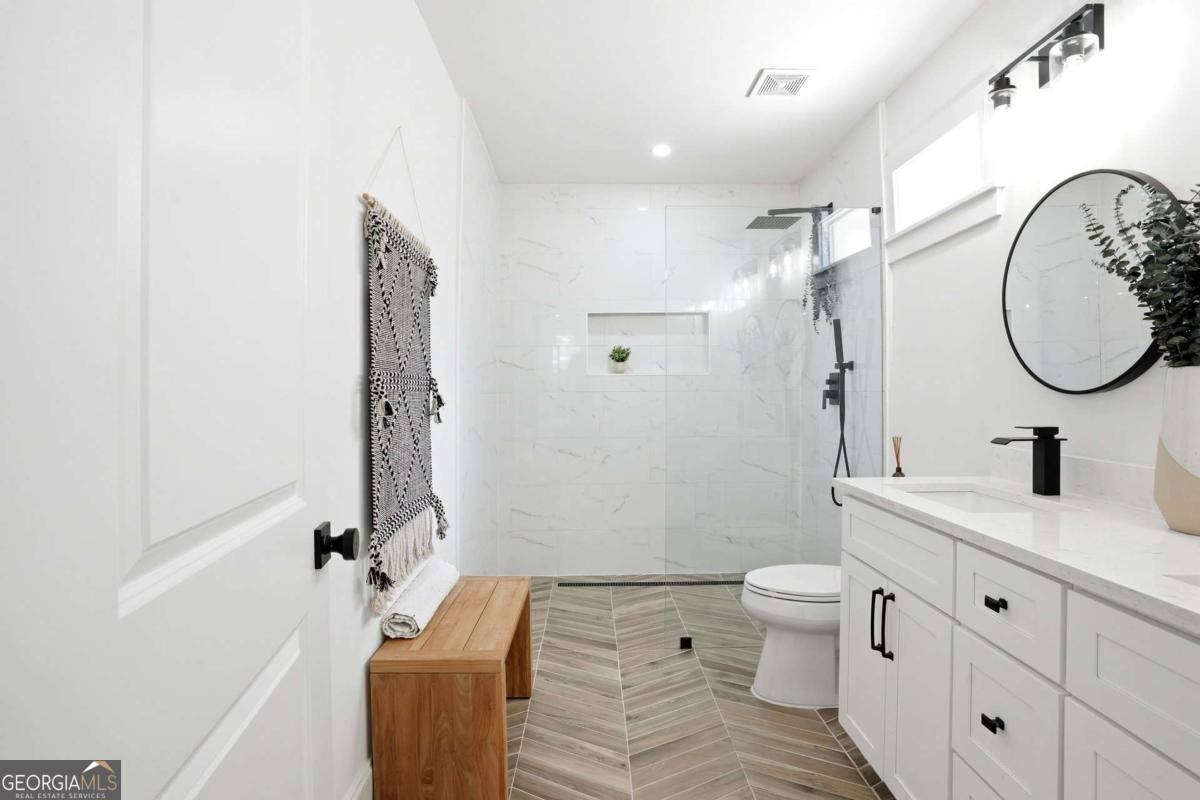 496 Shannon Drive SW Atlanta GA 30310