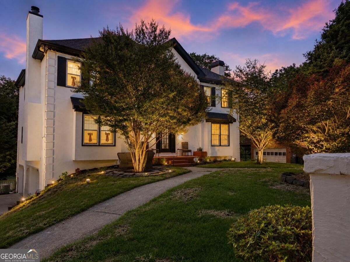 8945 Carroll Manor Drive Sandy Springs GA 30350