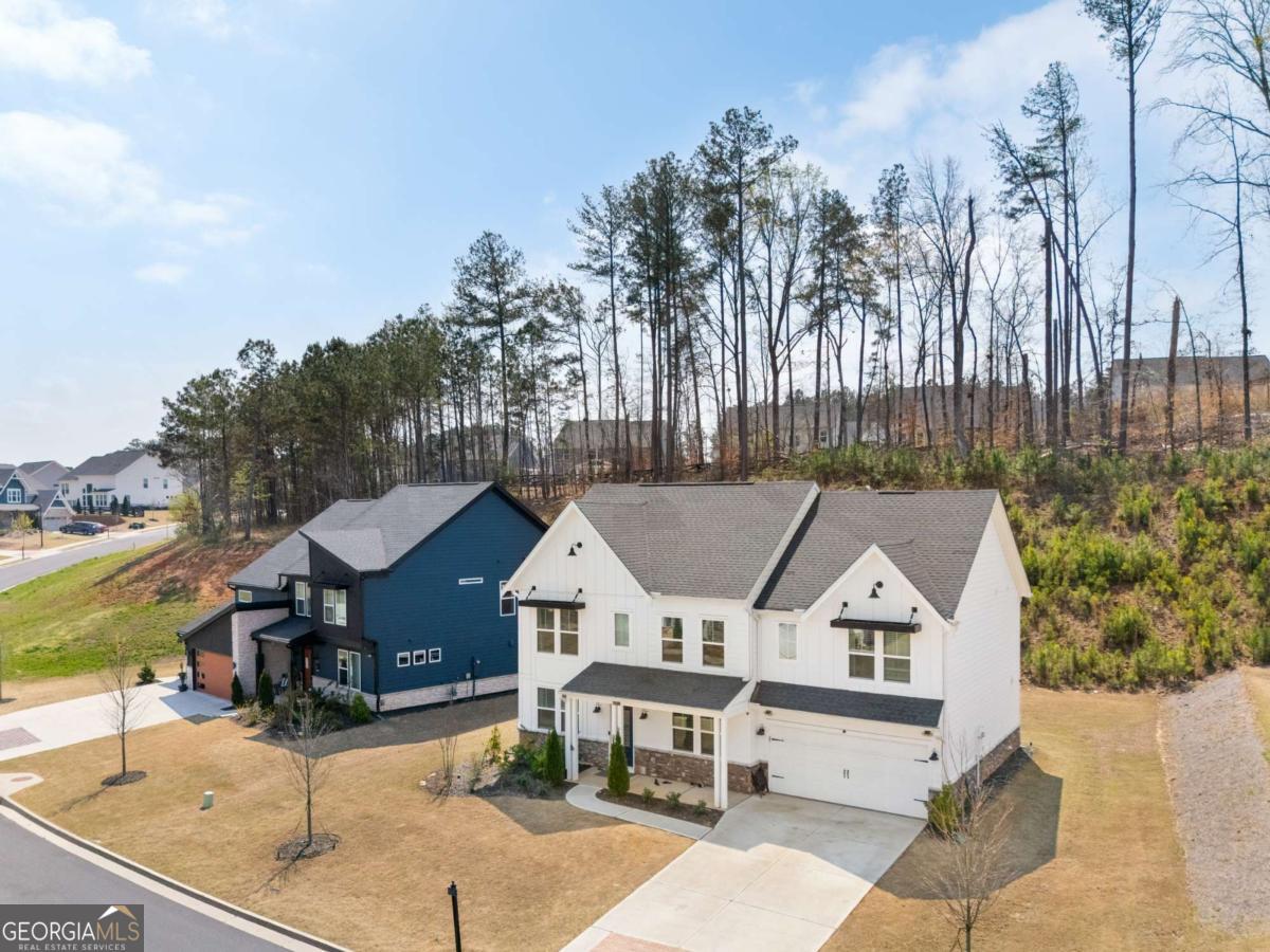8085 Brewton Bend Ball Ground GA 30107