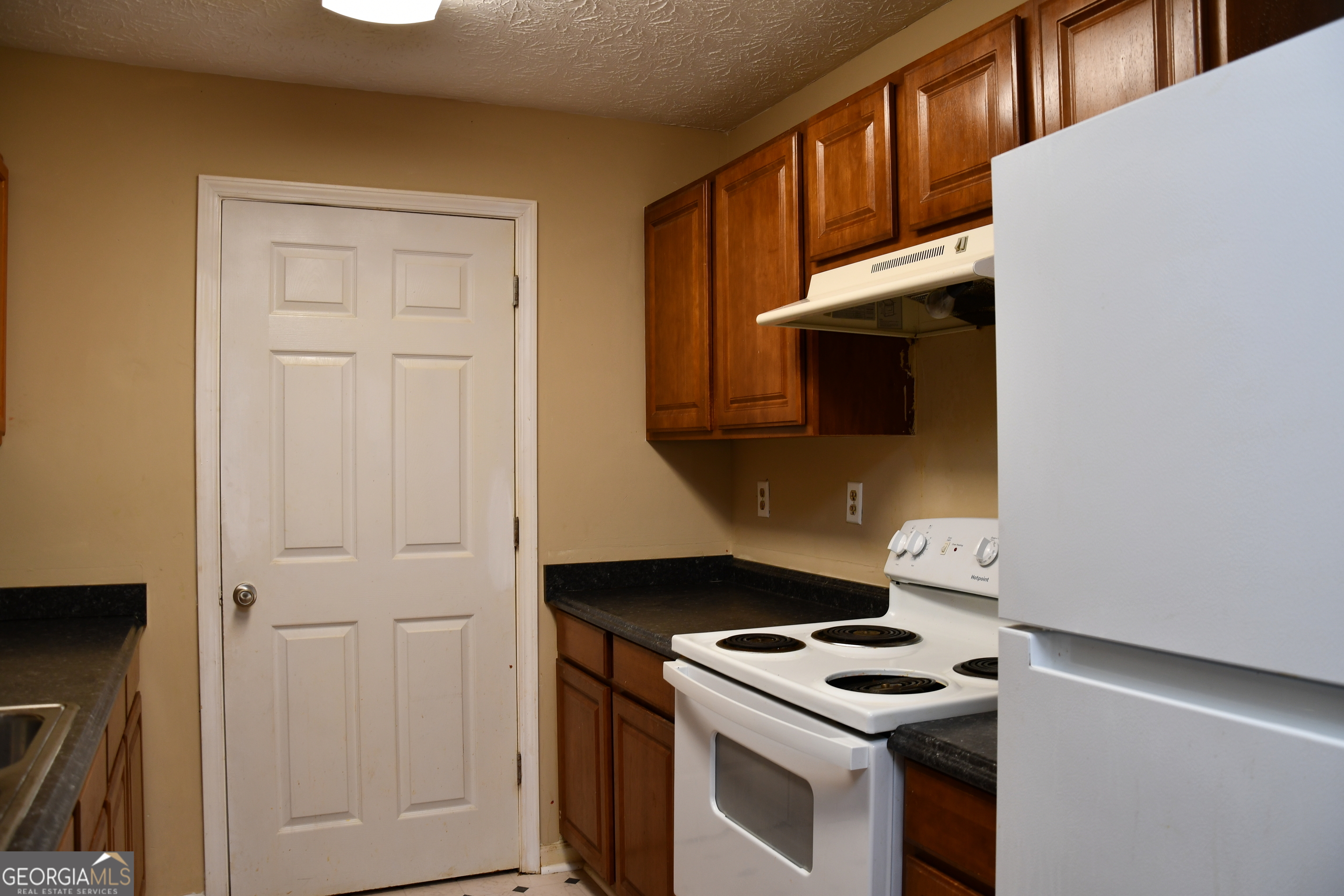9301 Waldrop Place Decatur GA 30034