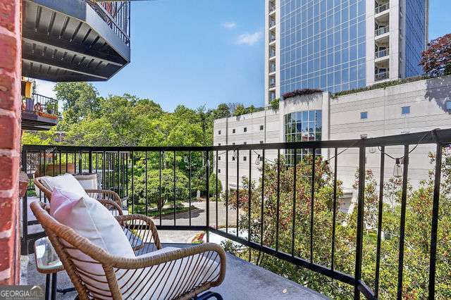 2840 Peachtree Road NW Atlanta GA 30305