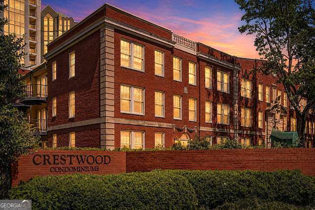 2840 Peachtree Road NW Atlanta GA 30305
