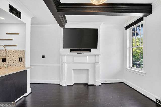 2840 Peachtree Road NW Atlanta GA 30305