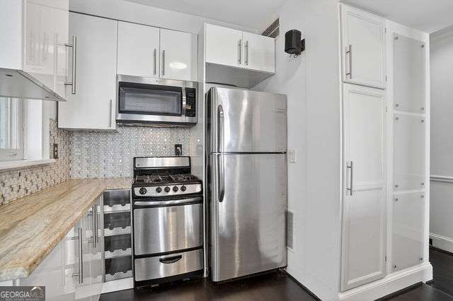 2840 Peachtree Road NW Atlanta GA 30305