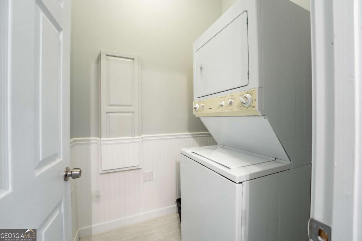 152-B Rivertown Road Fairburn GA 30213