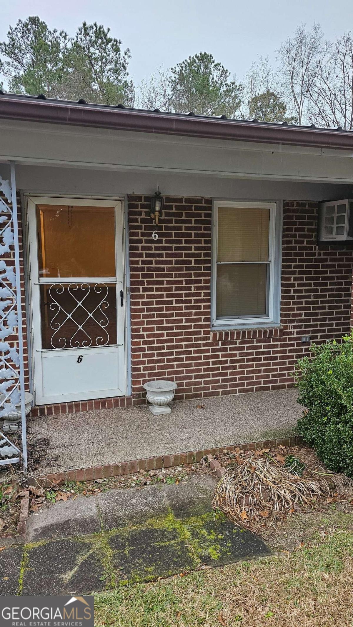 114 Holly Ross Cochran GA 31014