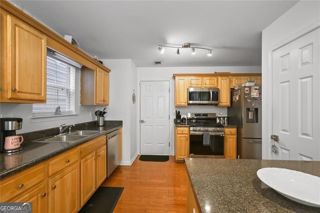 1464 Gates Circle Atlanta GA 30316