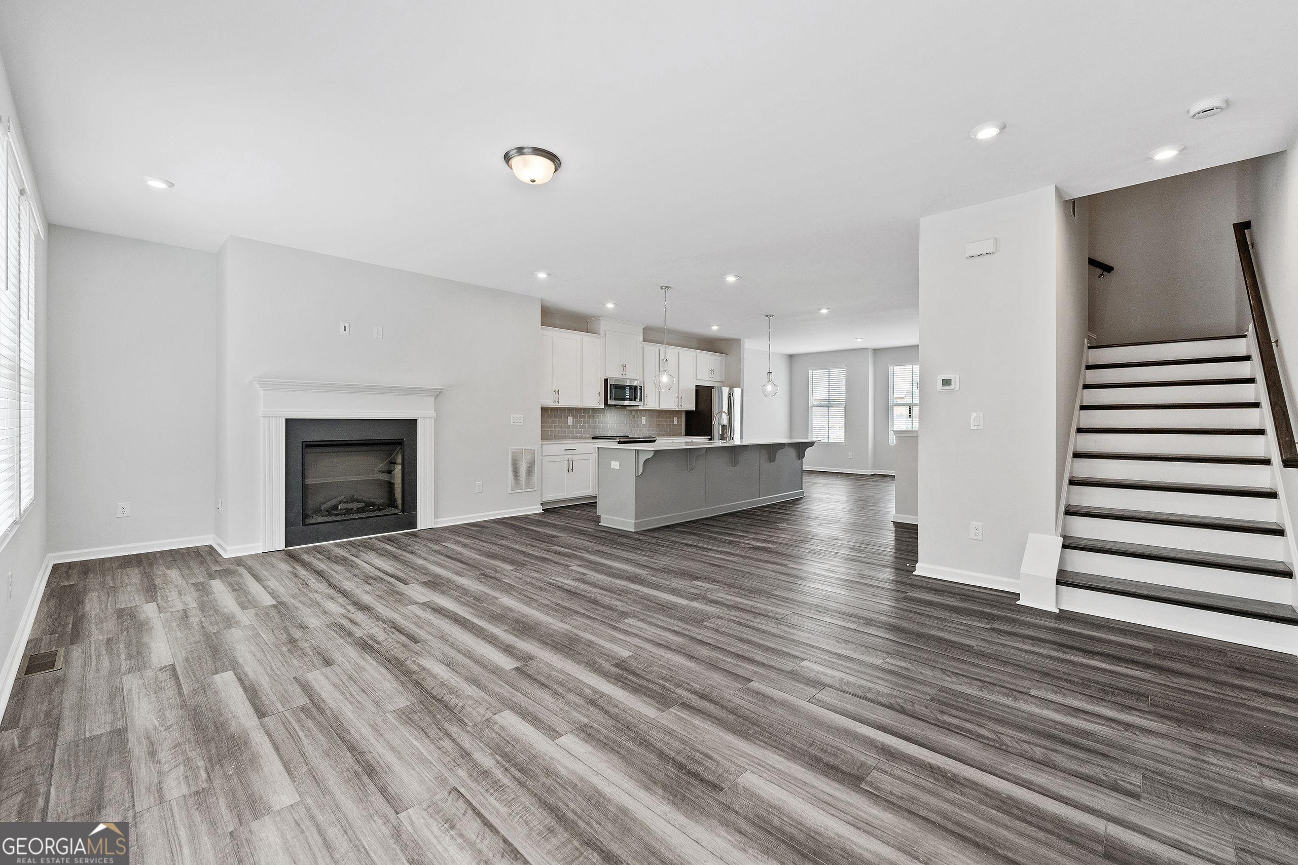2688 Creekview Terrace NW Atlanta GA 30318