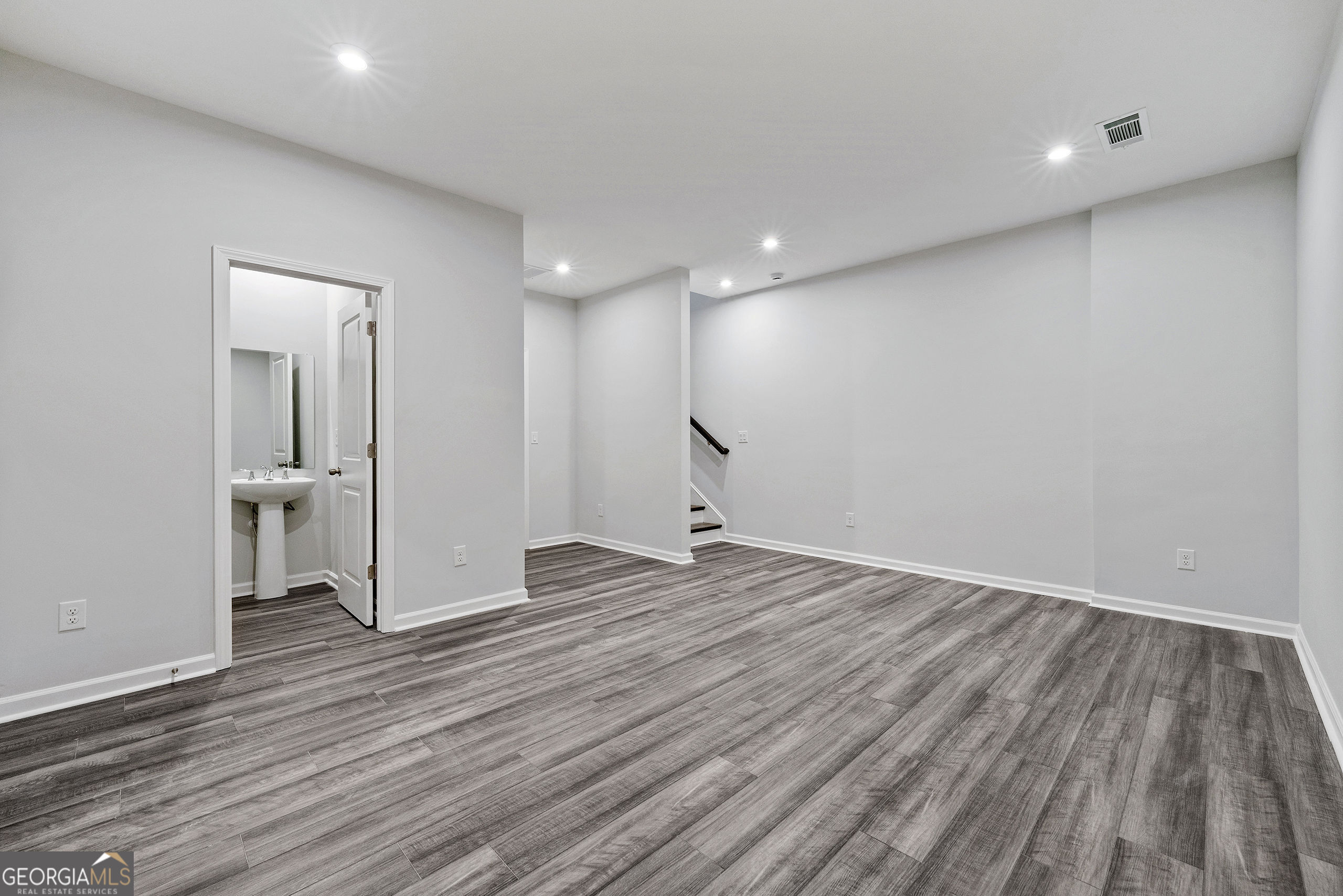 2688 Creekview Terrace NW Atlanta GA 30318