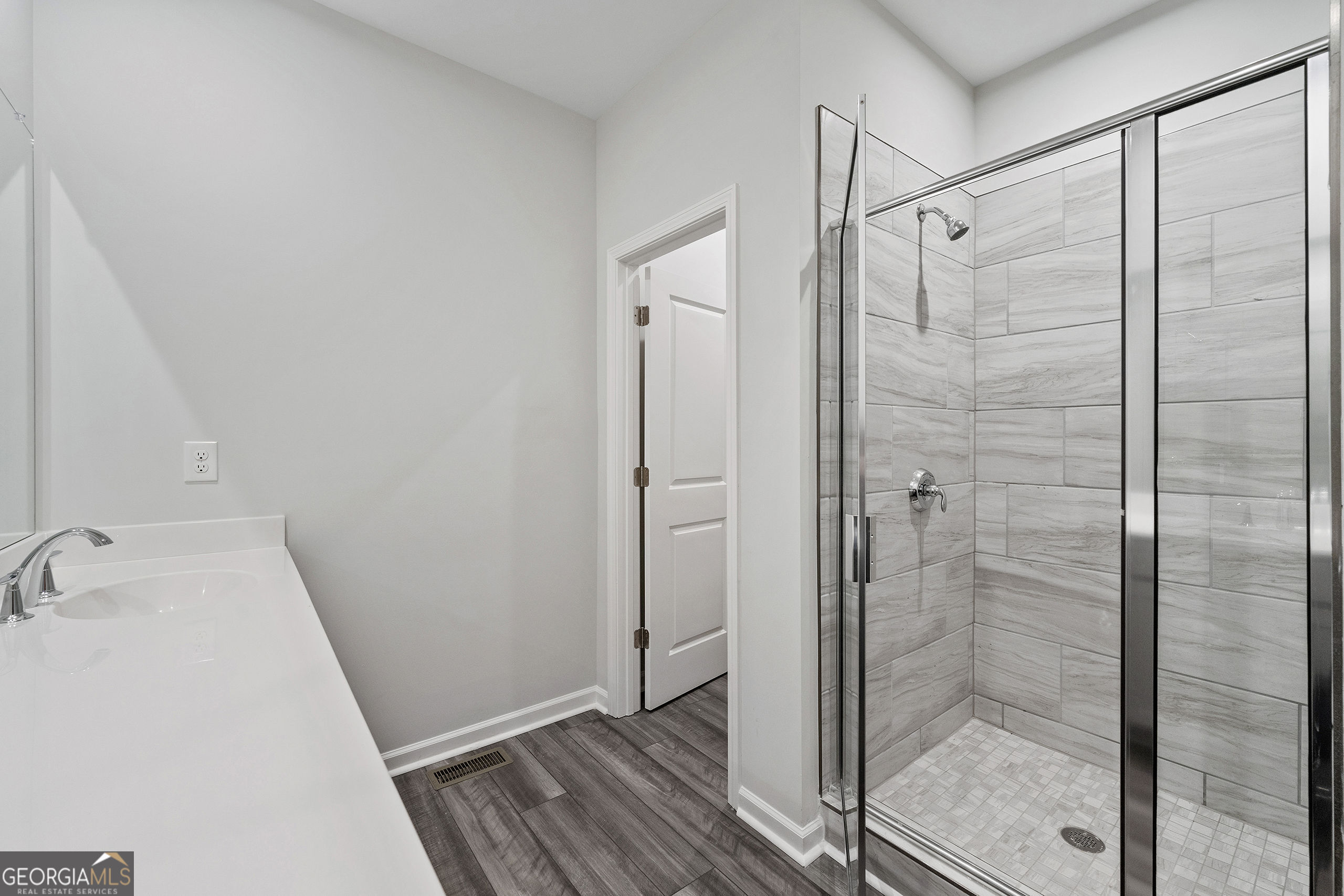 2688 Creekview Terrace NW Atlanta GA 30318