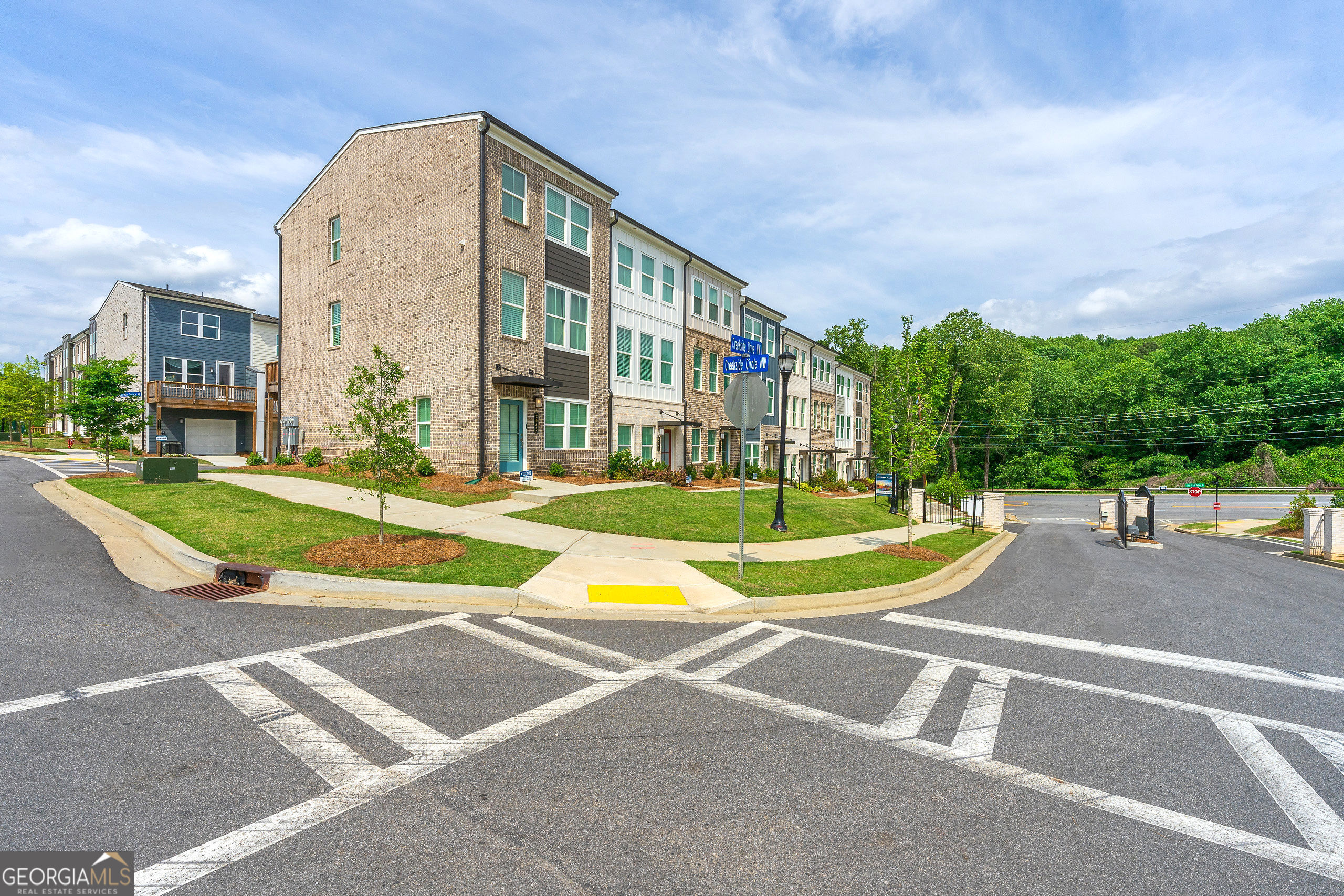 2688 Creekview Terrace NW Atlanta GA 30318
