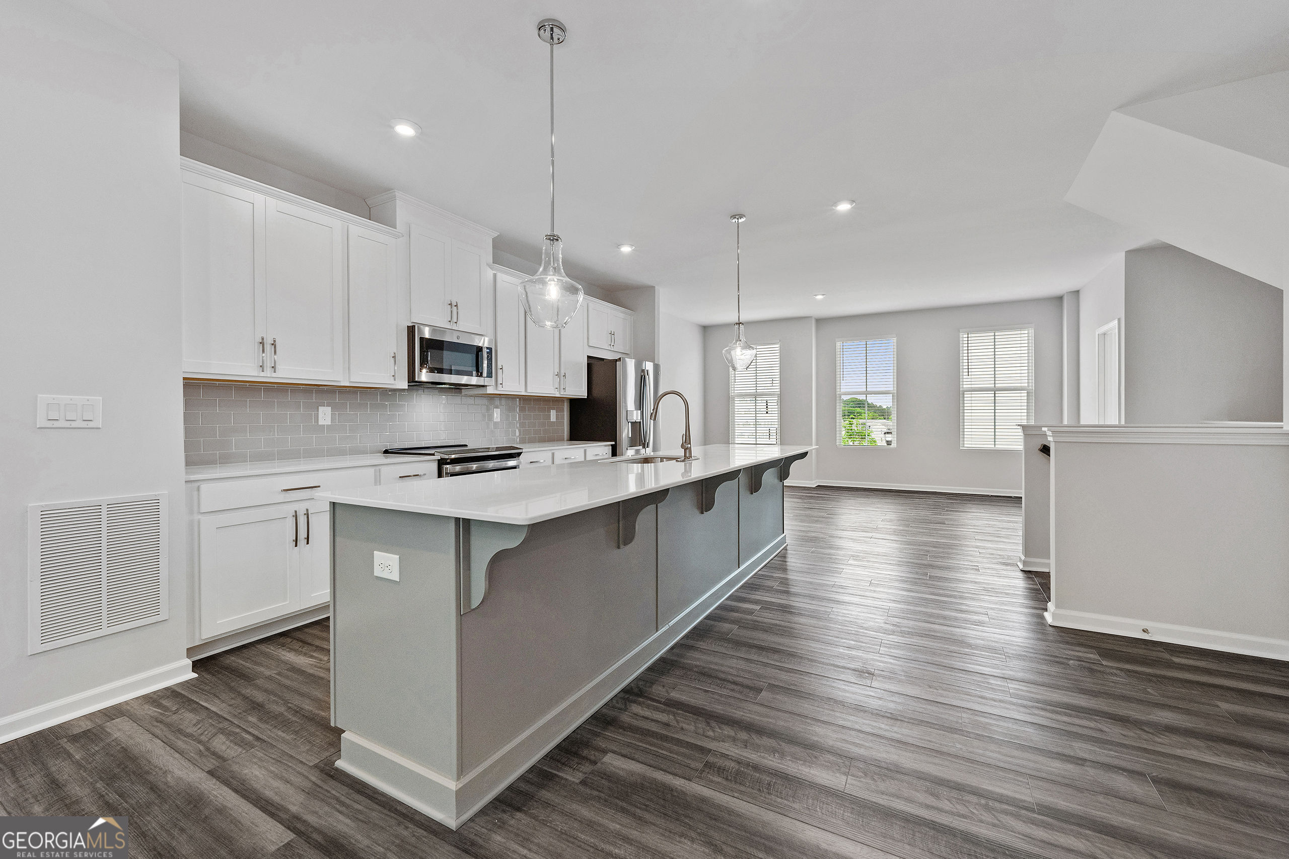 2688 Creekview Terrace NW Atlanta GA 30318
