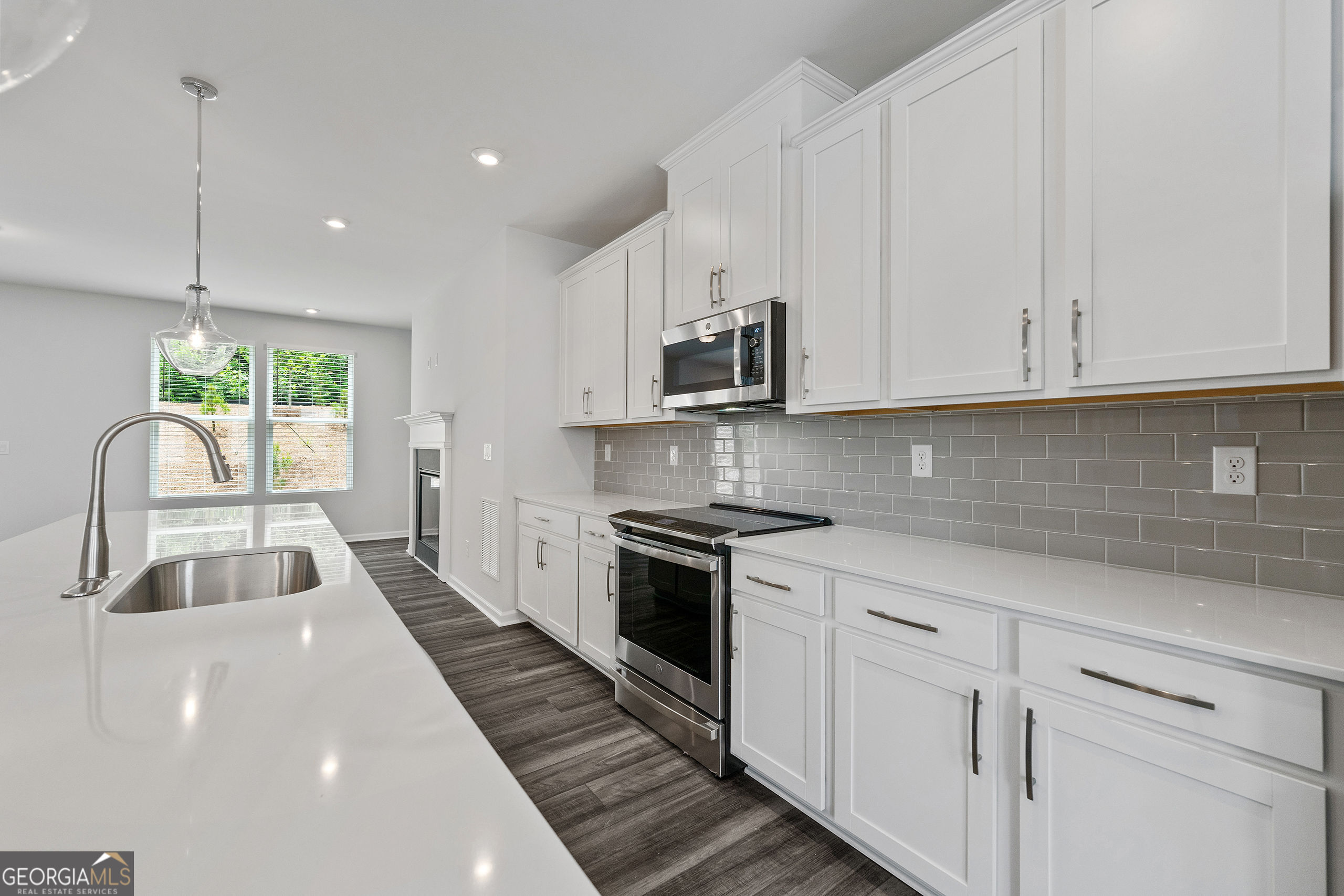 2688 Creekview Terrace NW Atlanta GA 30318