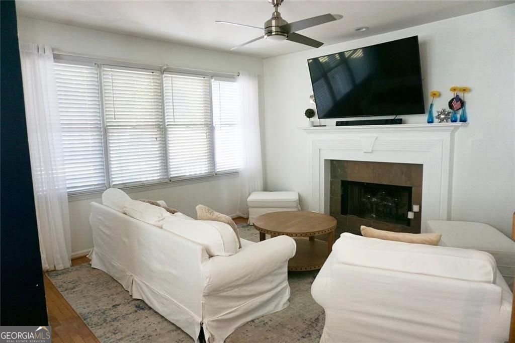 85 Hammock Place SE Atlanta GA 30312
