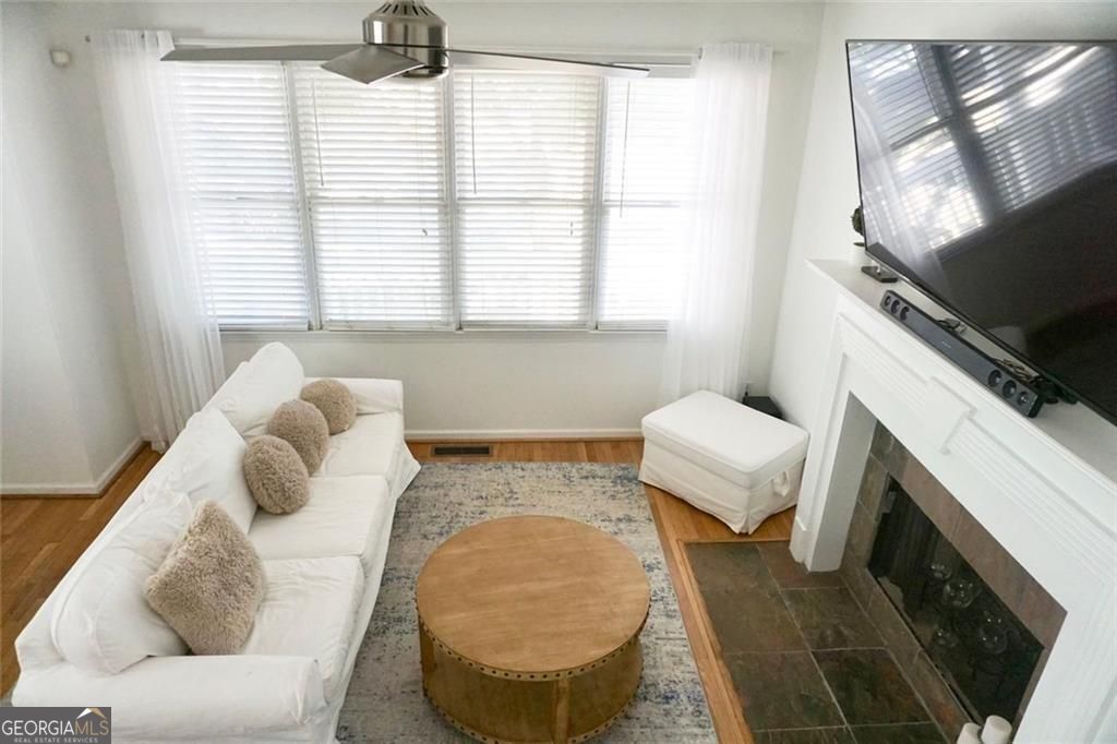 85 Hammock Place SE Atlanta GA 30312